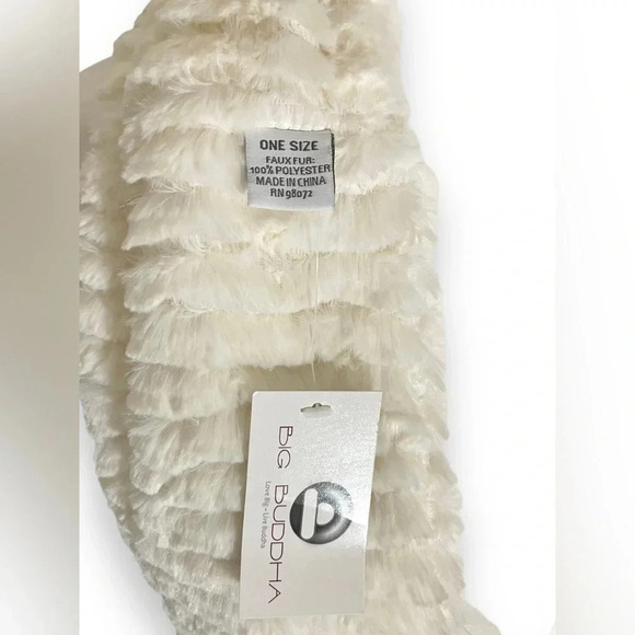 NWT Big Buddha Faux Fur Infinity Neck Warmer Scarf - Picture 4 of 4